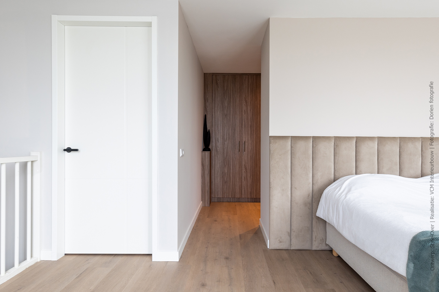 Inloopkast met wasmeubel in lichtbruin walnootdecor LS13 Poro Noce